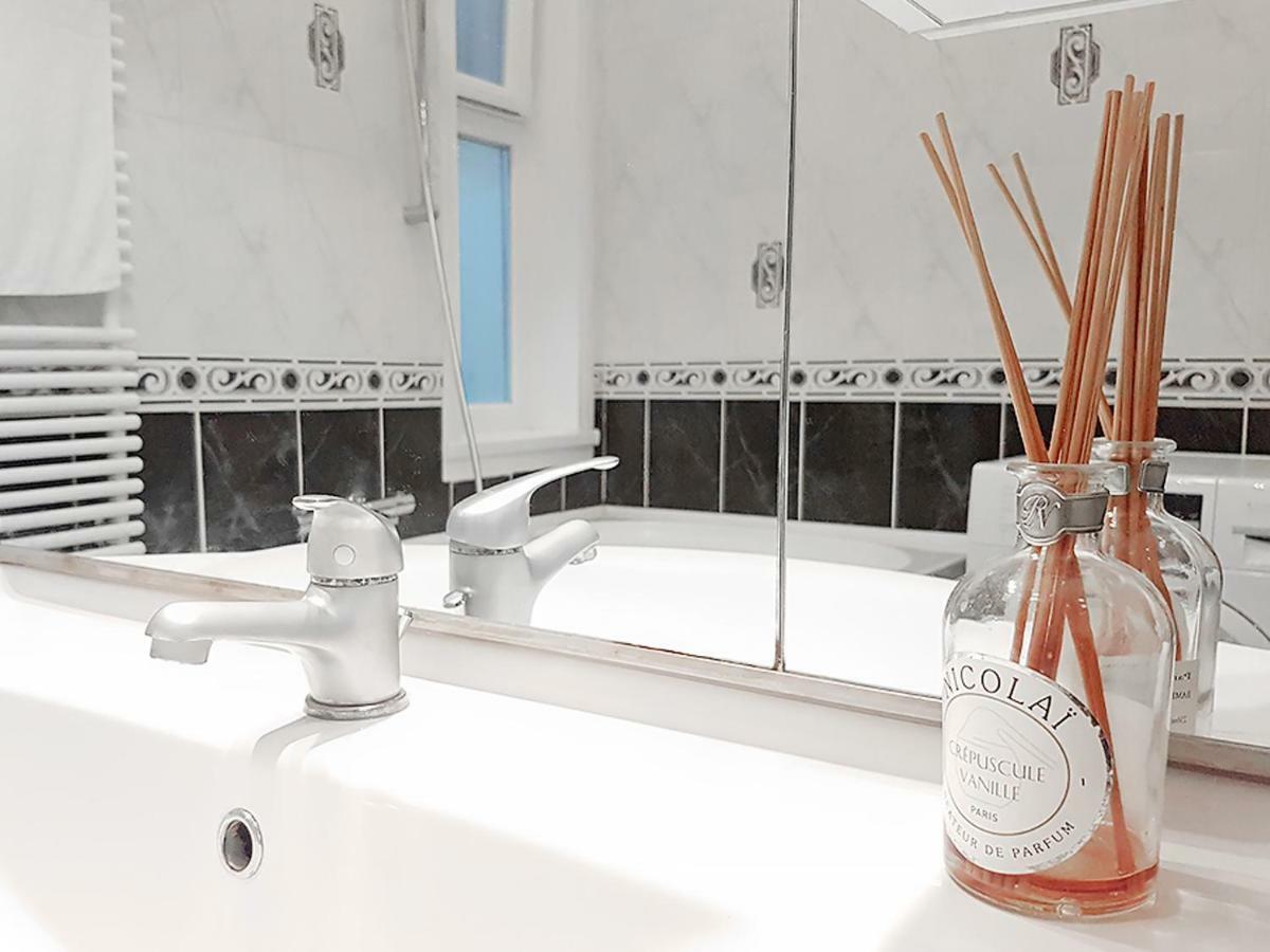 Akacfa 36 Budapest 91 Mt 3 Bedroom District 7 المظهر الخارجي الصورة